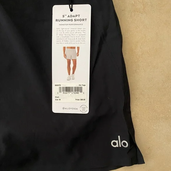 SOLD ALO Yoga Men’s “Adapt” 5” Inseam Short w/ Liner (S) *BESTSELLER* - Picture 12 of 13